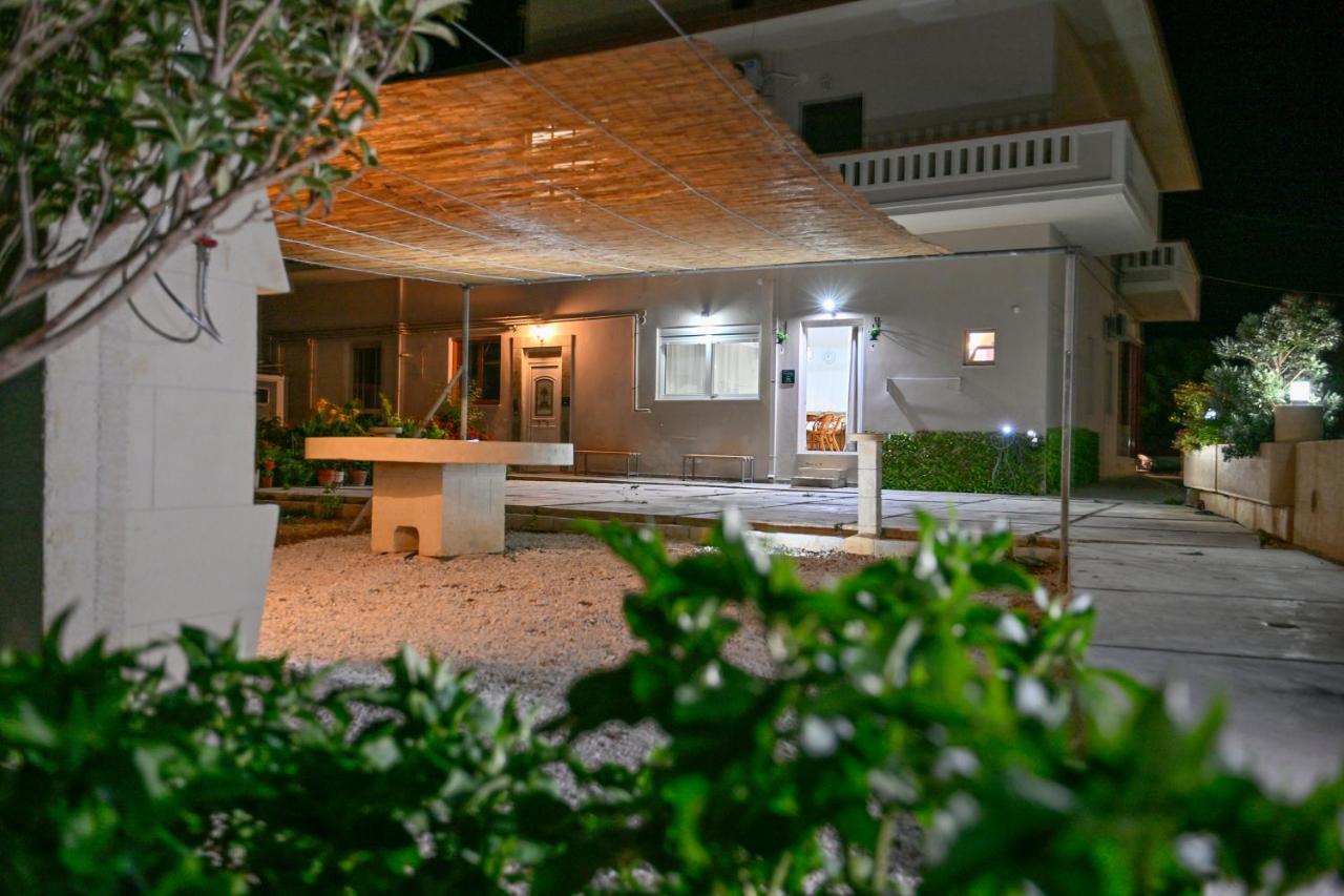 Mpoulakis Apartment 46 كيساموس المظهر الخارجي الصورة